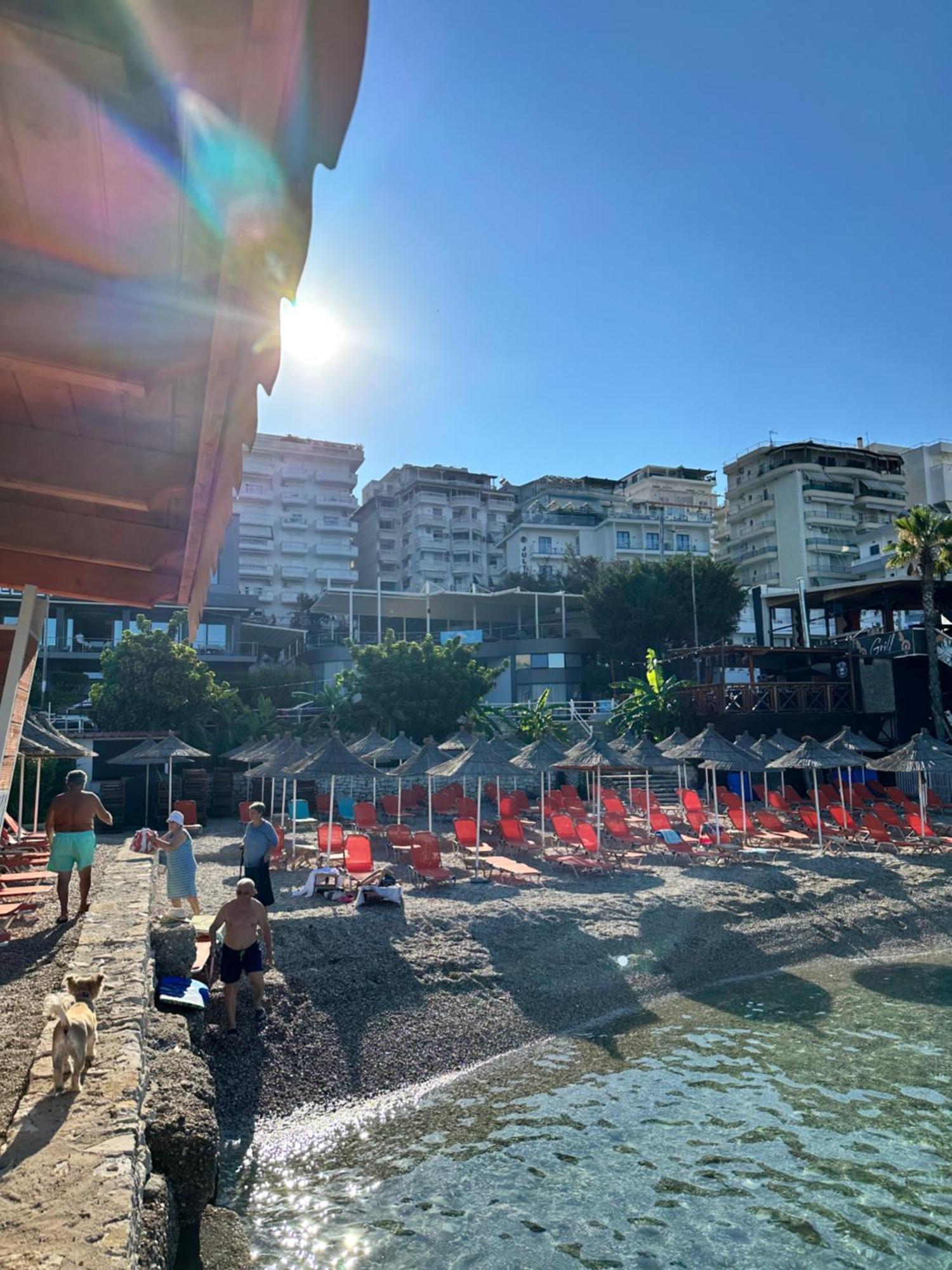Taurasi Red Saranda Apartman Kültér fotó