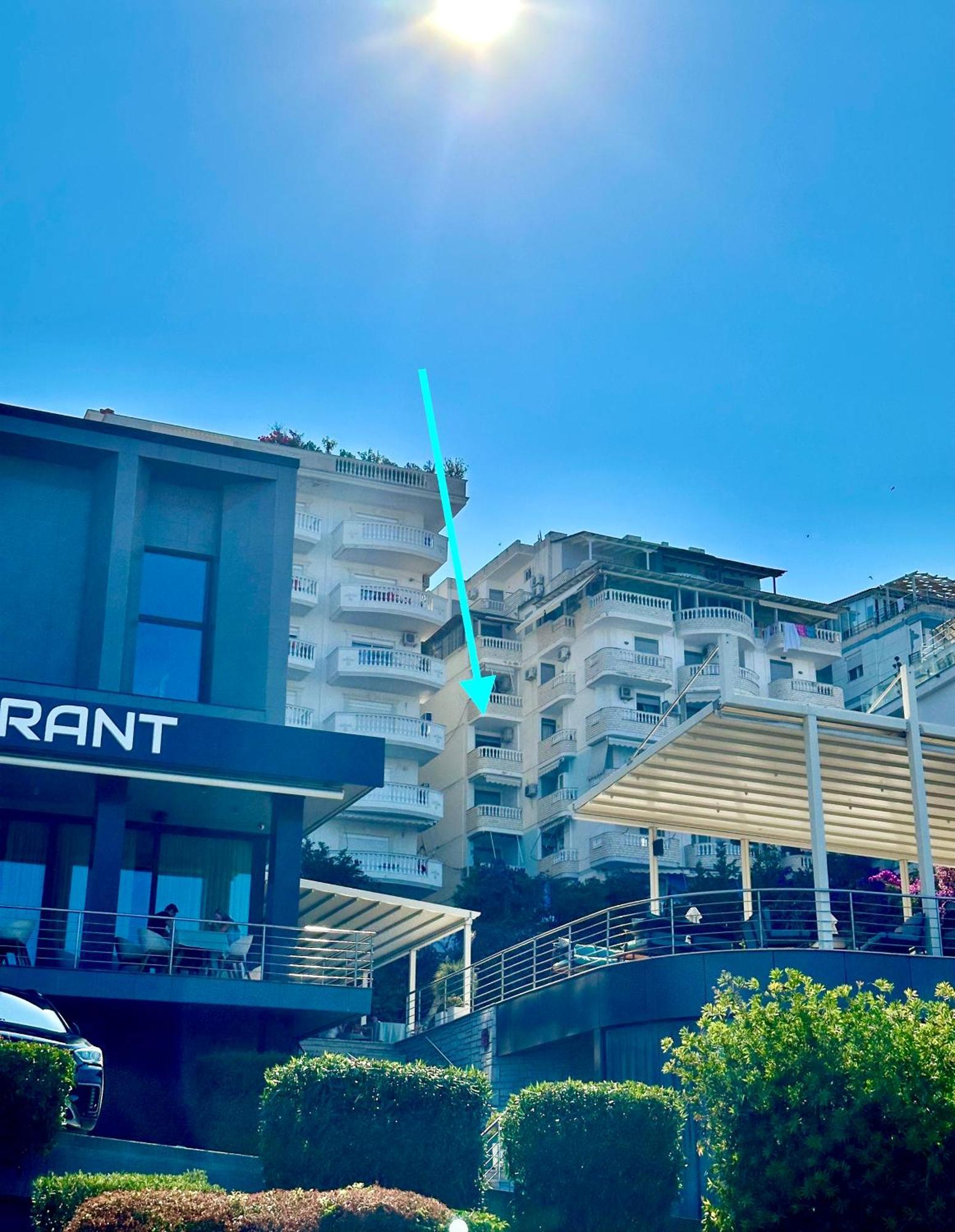 Taurasi Red Saranda Apartman Kültér fotó